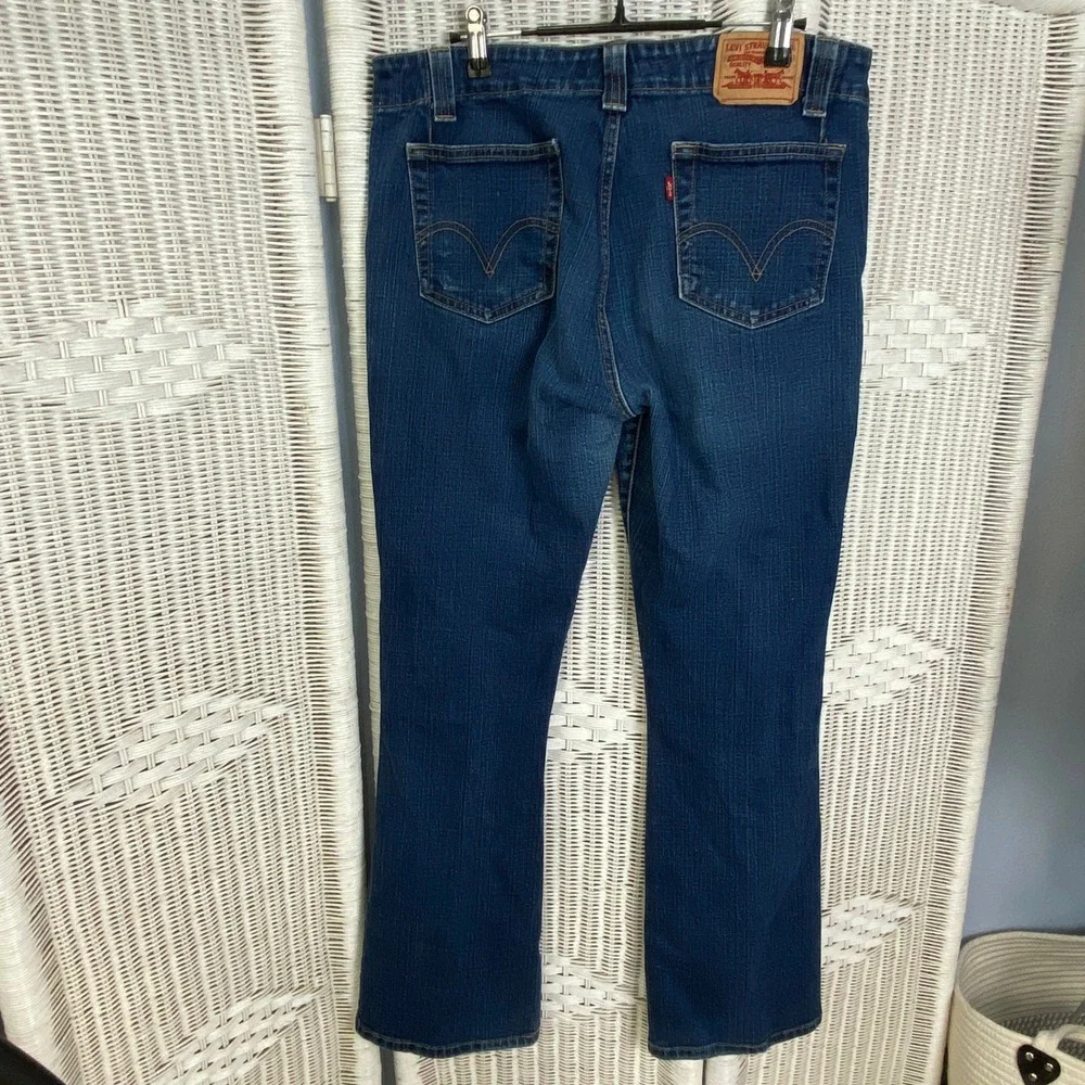 Levi's 525 Bootcut Jeans Women's 12M Medium Wash Stretch Denim‎